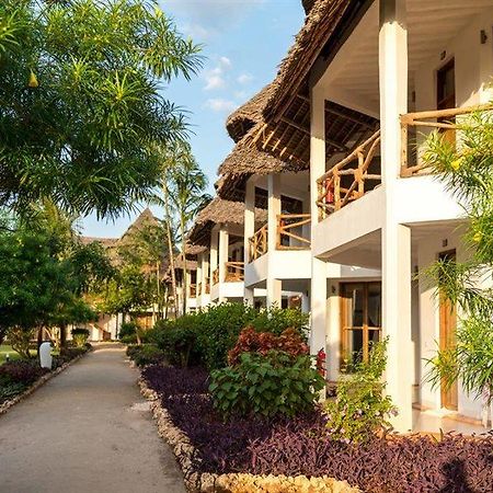 Baobab Beach Resort Nungwi Buitenkant foto